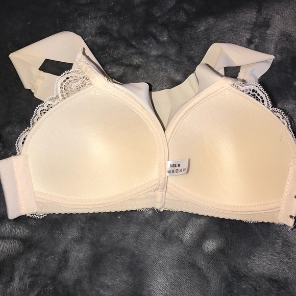 Front Closure Bra Sz Medium - Picture 4 of 5